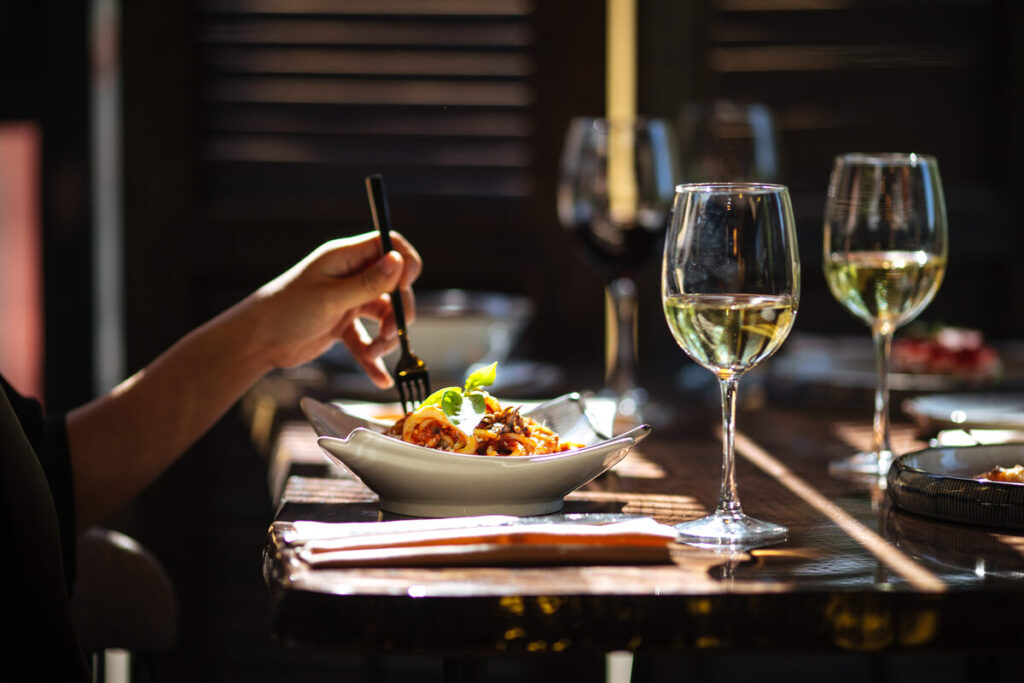 A Foodie’s Guide to Williams Creek: Top-Rated Eats and Hidden Gems in Indianapolis’ Charming Enclave